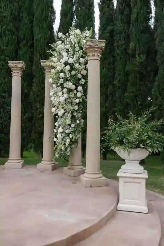 A Classic Wedding for Danielle and Jack