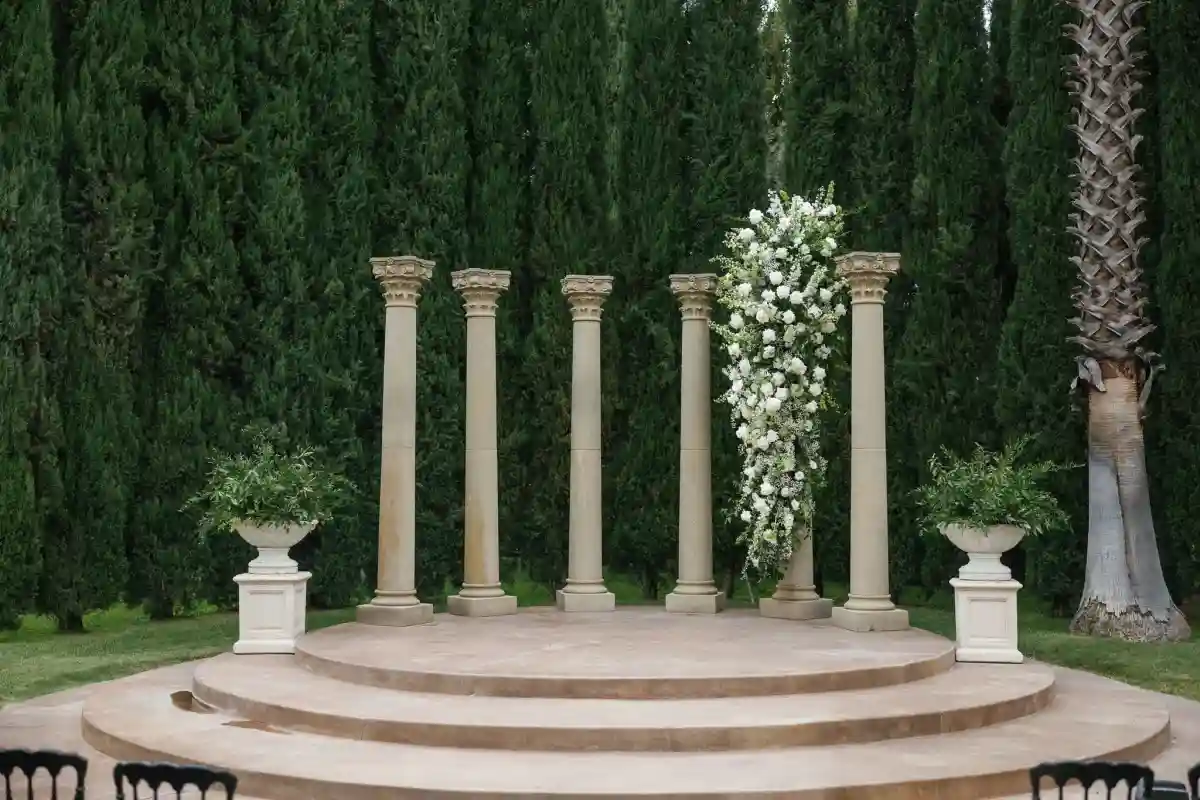 A Classic Wedding for Danielle and Jack