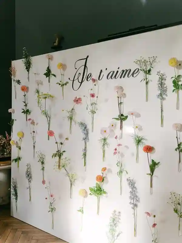 A Colorful Wedding for Danielle and Neil