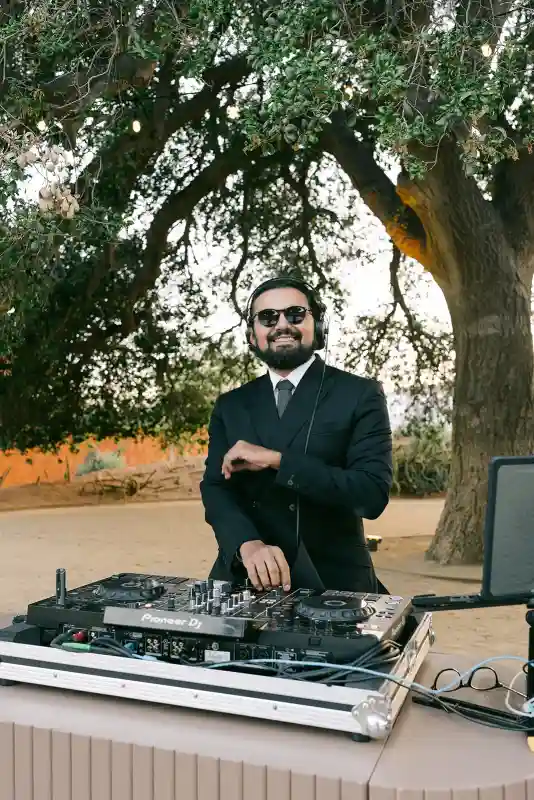 A Vineyard Wedding for Danielle and Sebastian