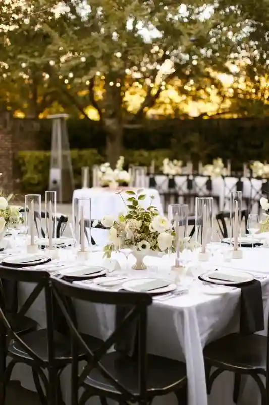 A Classic Wedding for Dawson and Garrett