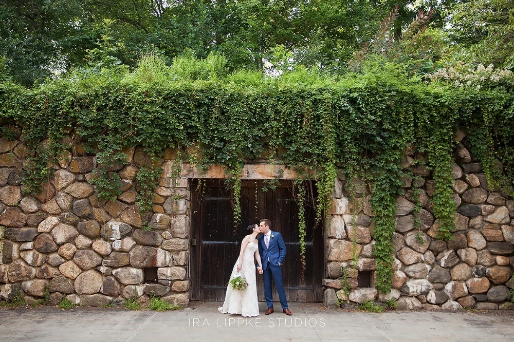 A Wedding for Hannah and Ben