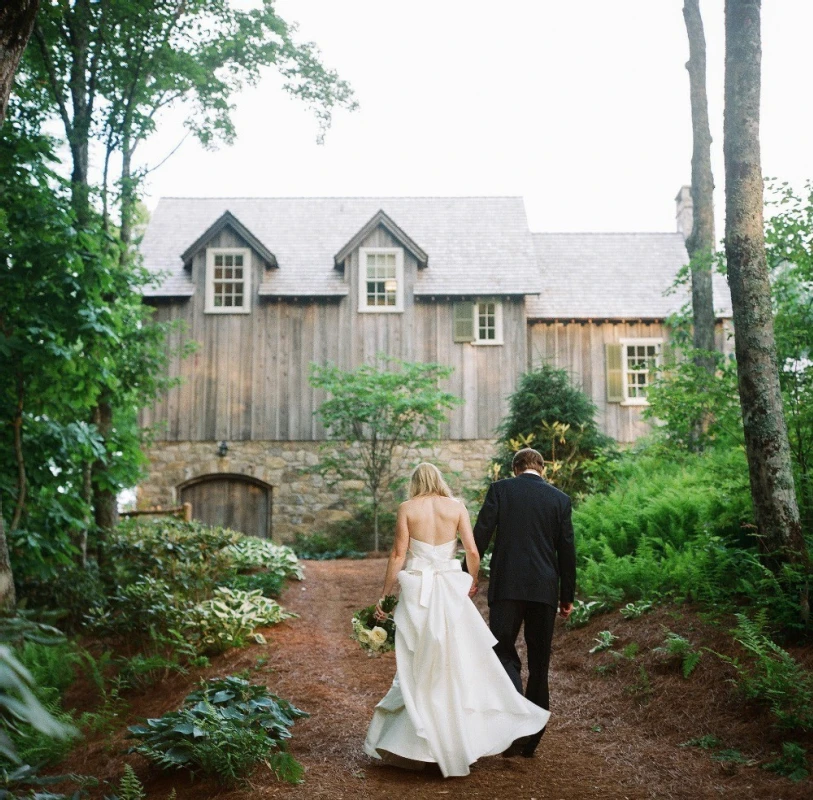 A Wedding for Libby and Whit