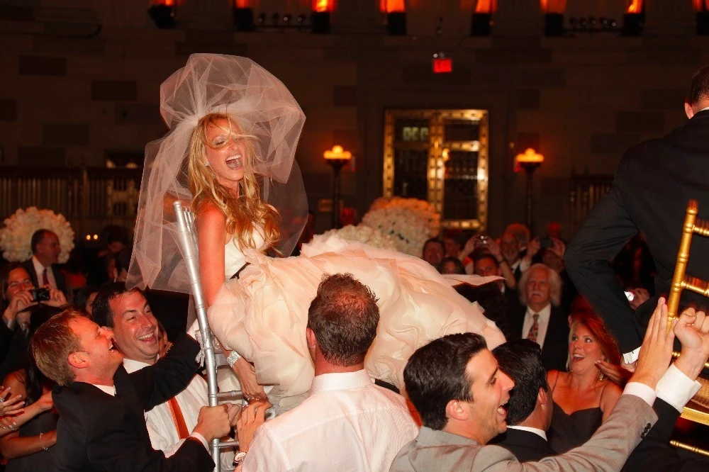 A Wedding for Lindsay and Matthew