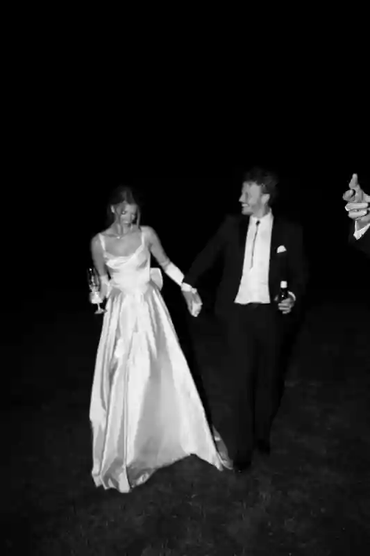 An Estate Wedding for Delaney and Kyle