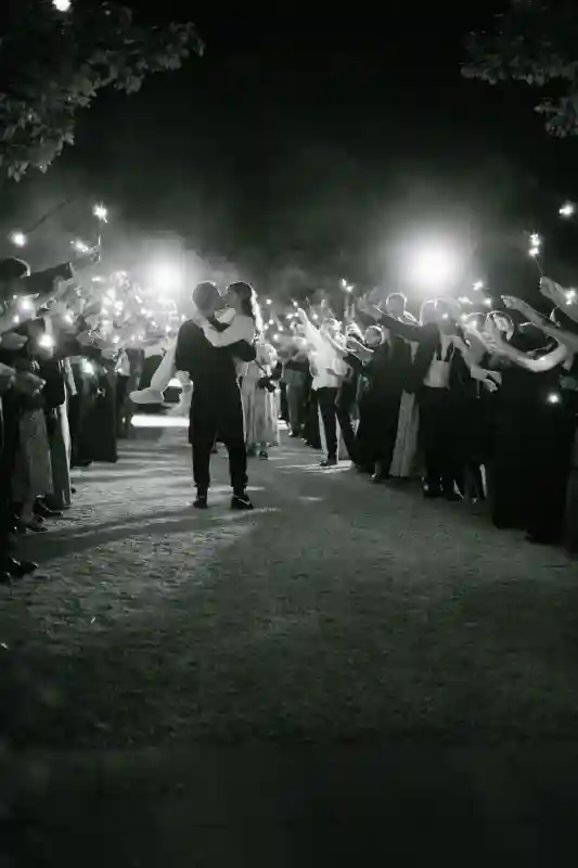An Estate Wedding for Delaney and Kyle