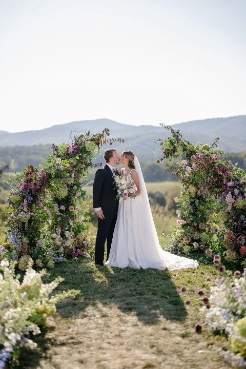 An Estate Wedding for Delaney and Kyle