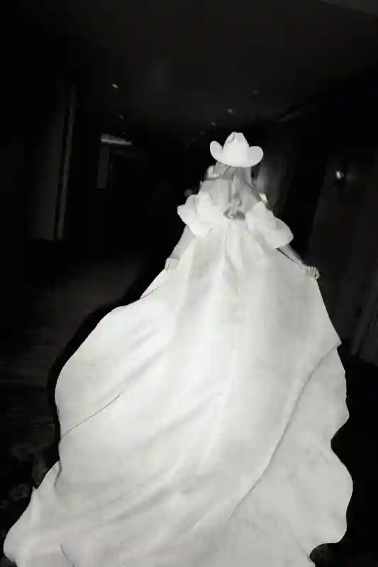 A Western Wedding for Devon and Nathan