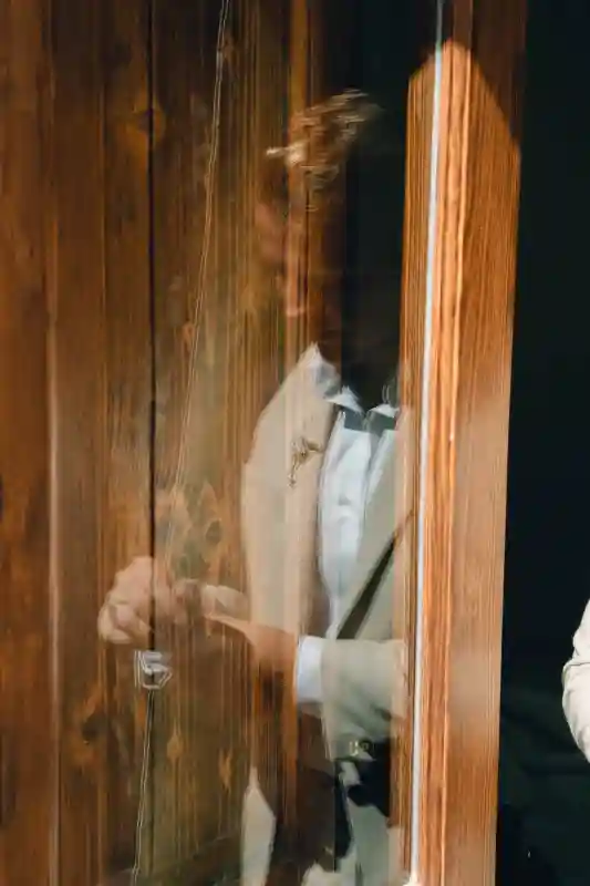 A Vintage Vow Renewal for Diana and Stephan