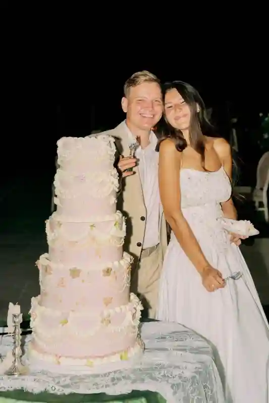 A Vintage Vow Renewal for Diana and Stephan