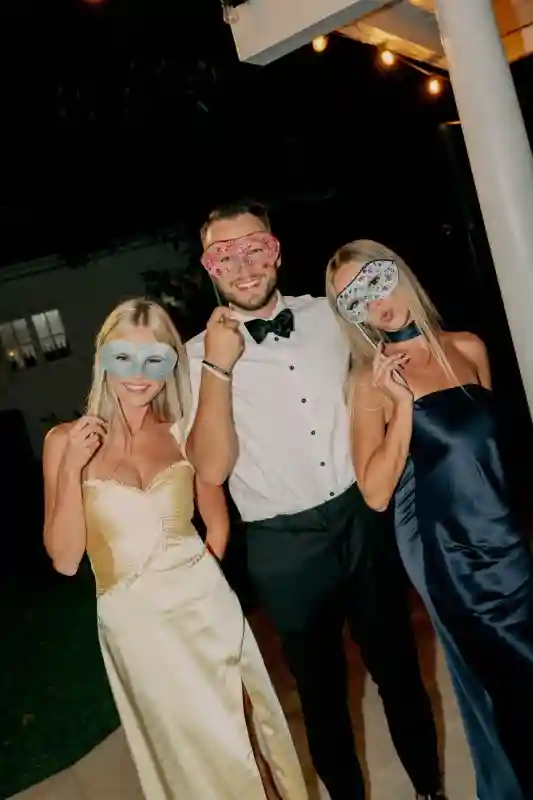 A Vintage Vow Renewal for Diana and Stephan