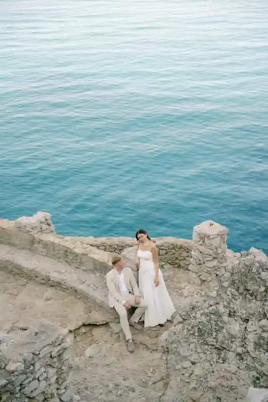 A Vintage Vow Renewal for Diana and Stephan