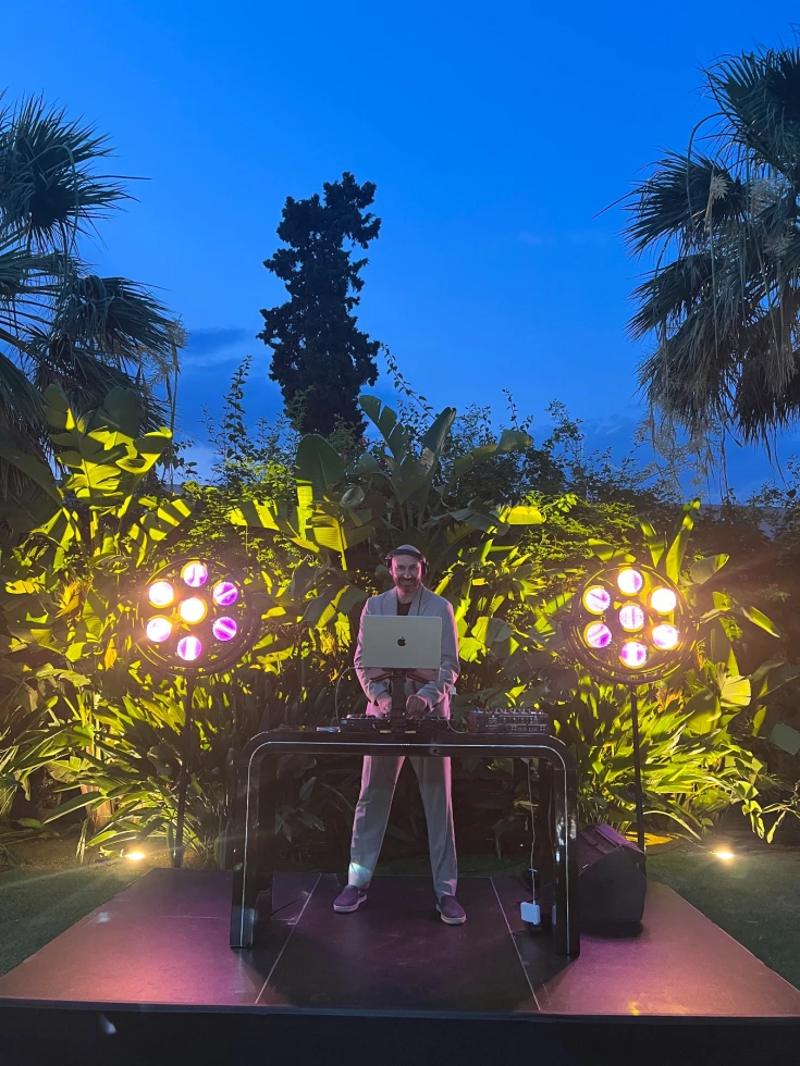 dj Yiannis Iliopoulos