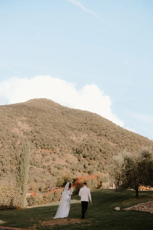 An Outdoor Wedding for Dominique  and Robert