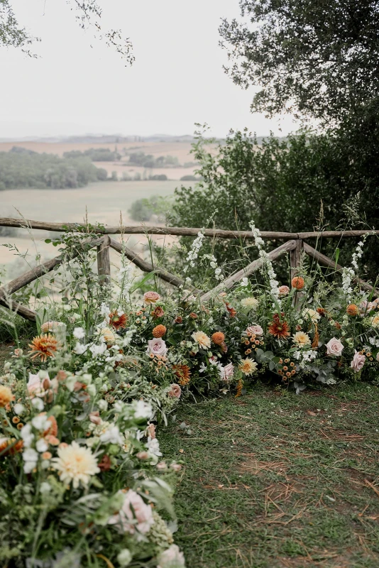 A Garden Wedding for Dorothy and Richard
