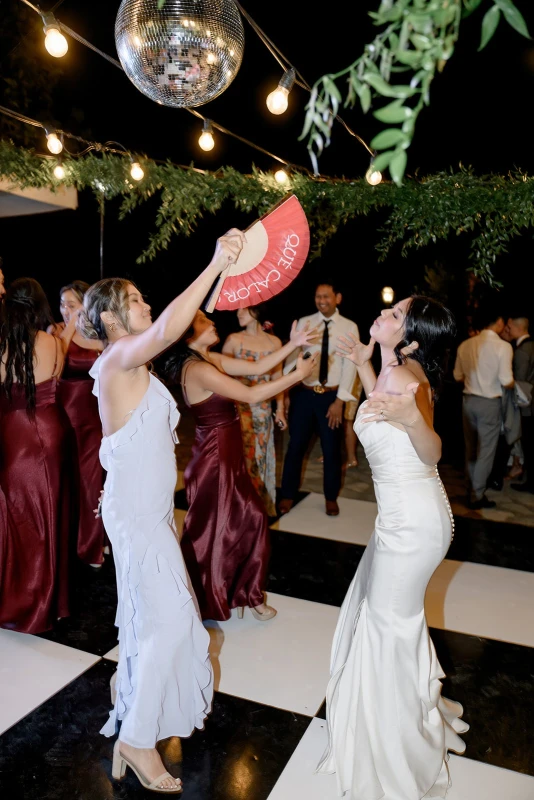 A Garden Wedding for Dorothy and Richard