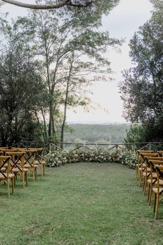 A Garden Wedding for Dorothy and Richard