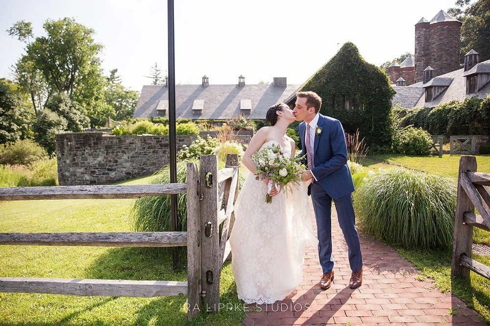 A Wedding for Hannah and Ben