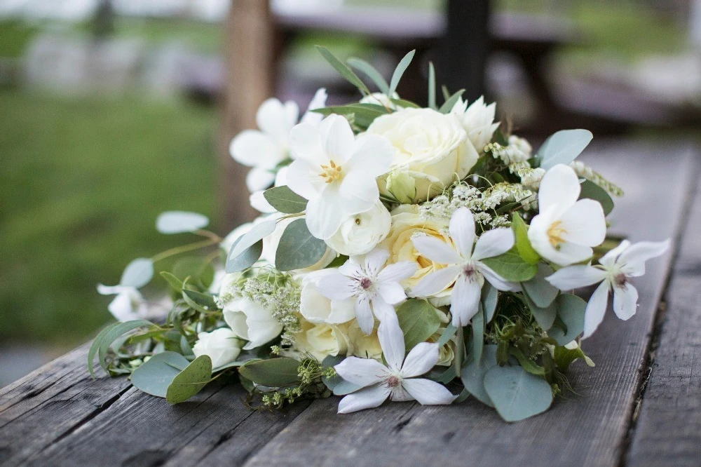 A Wedding for Polly and Jan