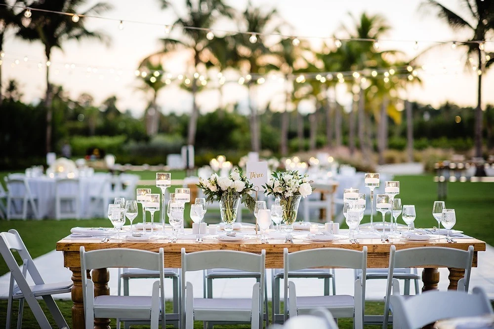 An Outdoor Wedding for Michelle and Nick