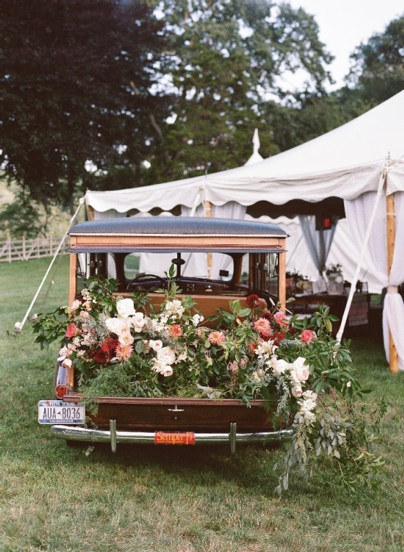 A Wedding for Jessie and Philip