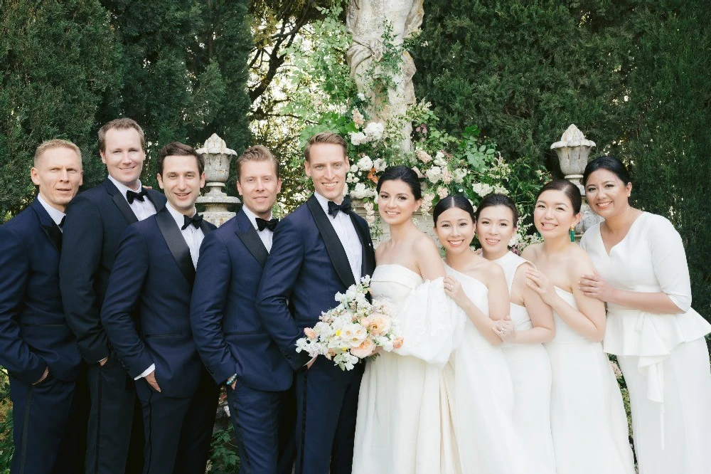 A Garden Wedding for Jennifer and Tobias