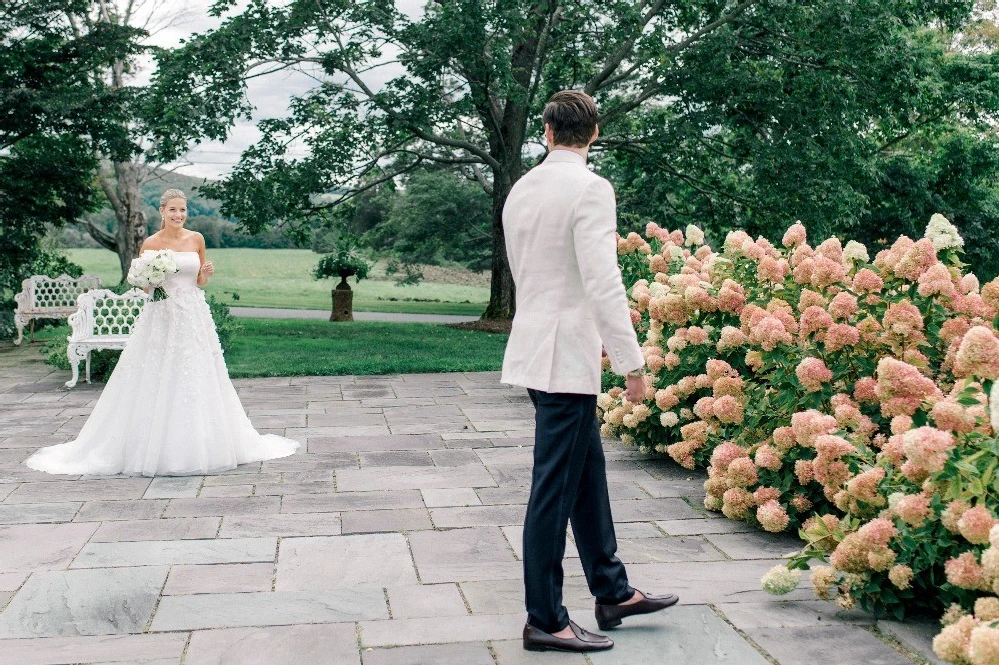 A Formal Wedding for Meredith and Griffin