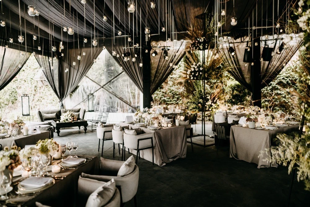 A Modern Wedding for Rosy and Mau