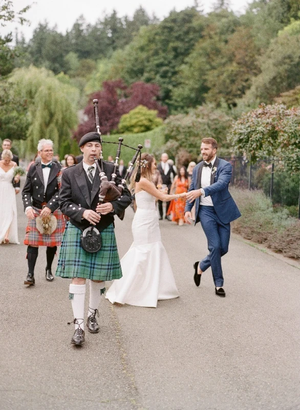 A Classic Wedding for Kyle and Teale