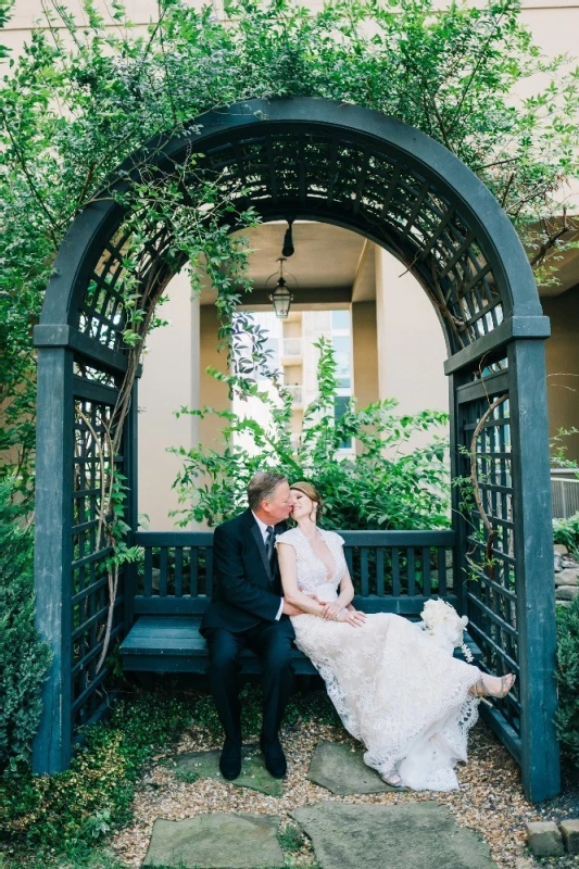 A Glam Wedding for Cindy and Bob