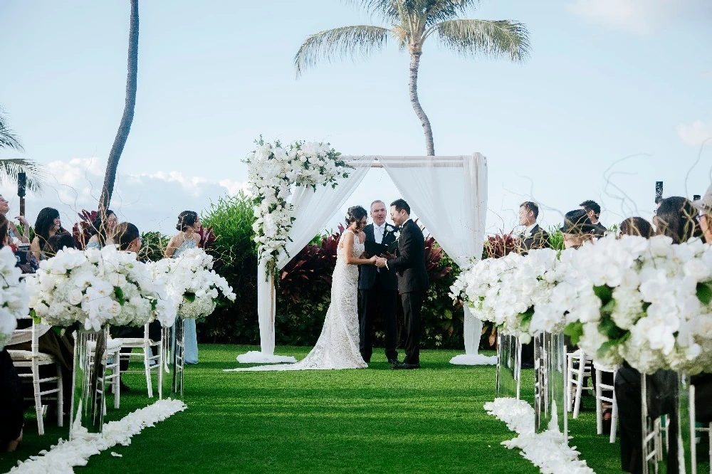 A Beach Wedding for Melanie and Tim