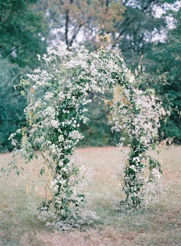 A Classic Wedding for Lauren and Ethan