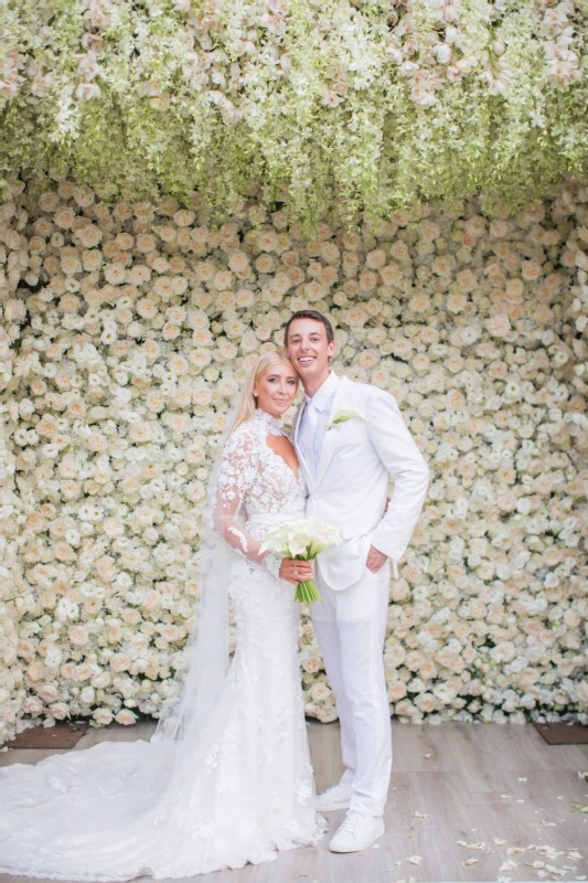 A Beach Wedding for Taylor and Tomas