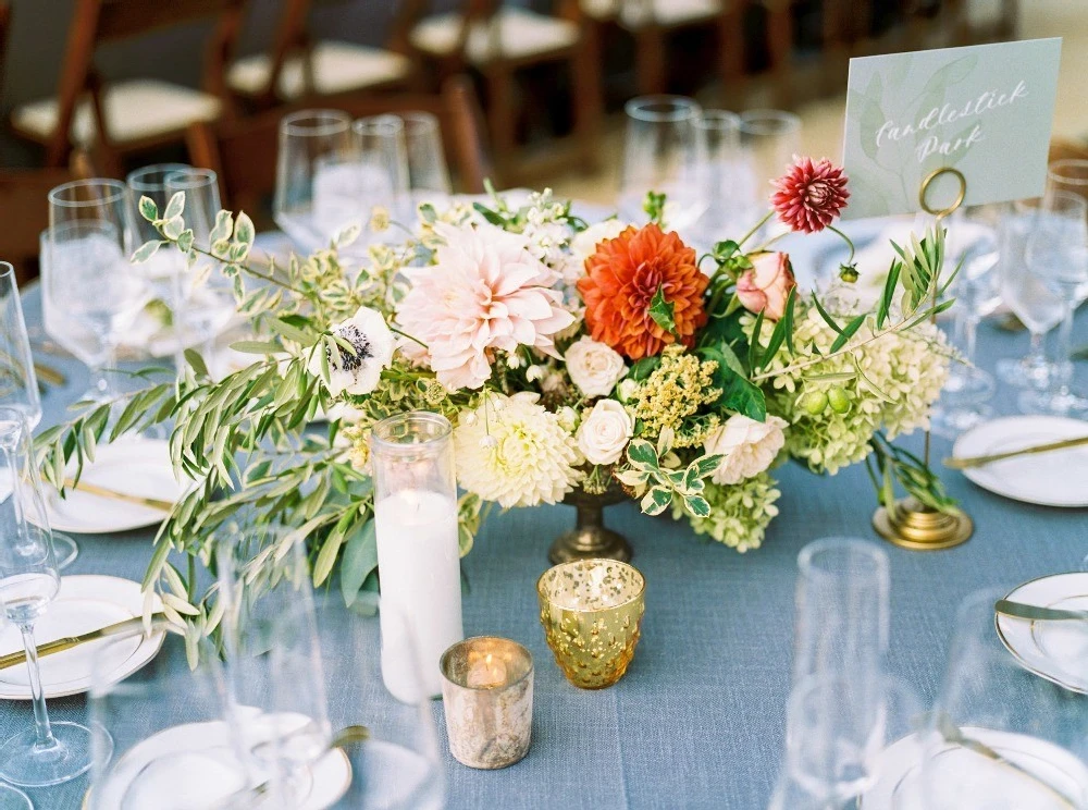 A Classic Wedding for Claire and Frank