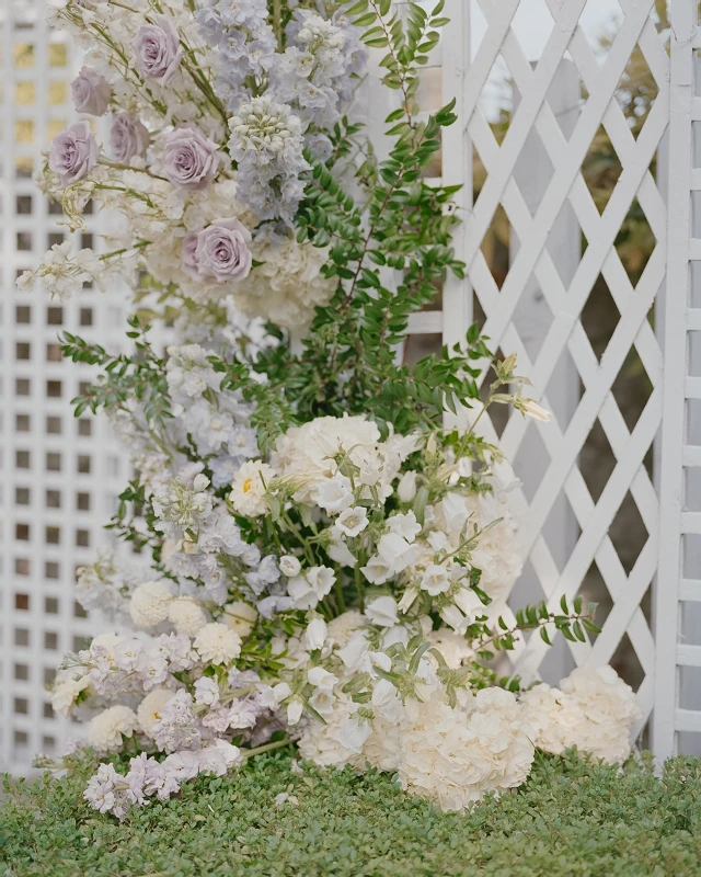 An English Garden Wedding for Elaine and Peter