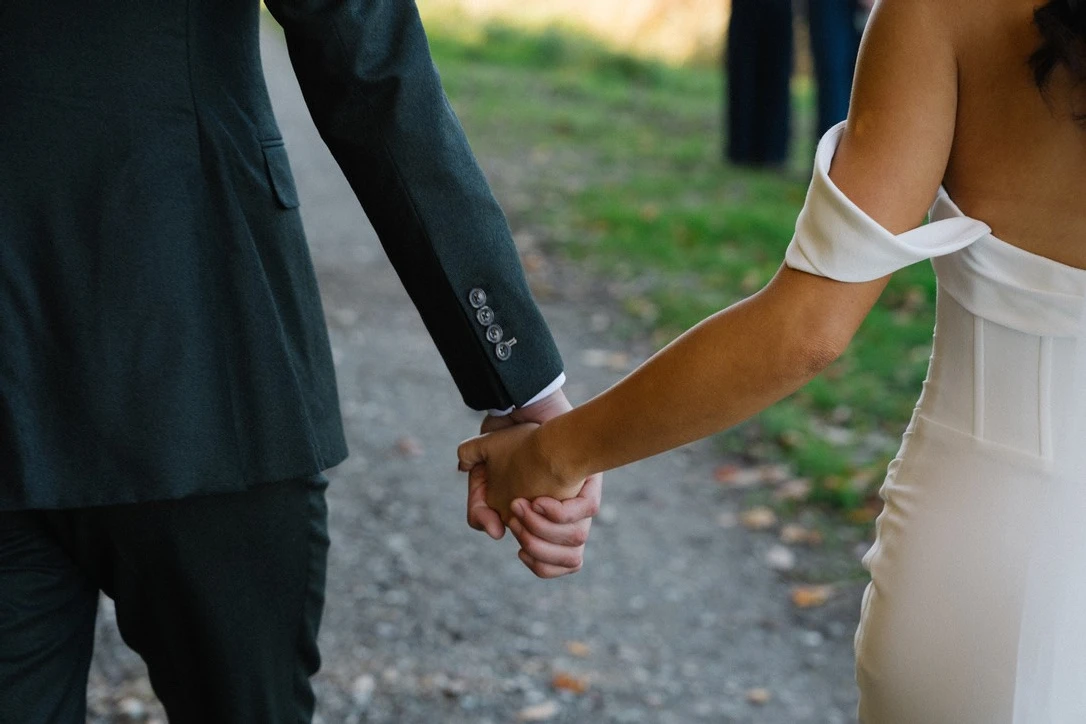 A Rustic Wedding for Elle and Jack