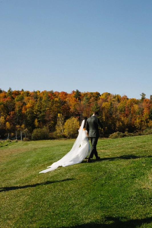 A Rustic Wedding for Elle and Jack