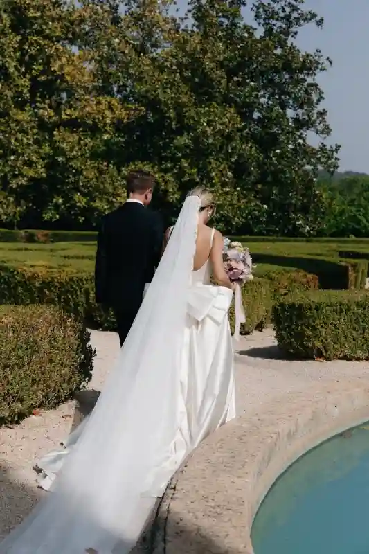 A Pastel Wedding for Ellen and Will