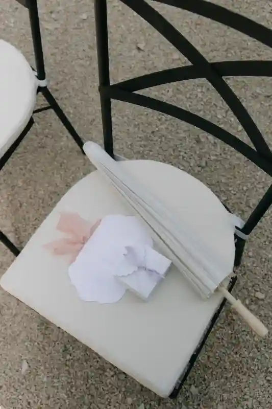 A Pastel Wedding for Ellen and Will