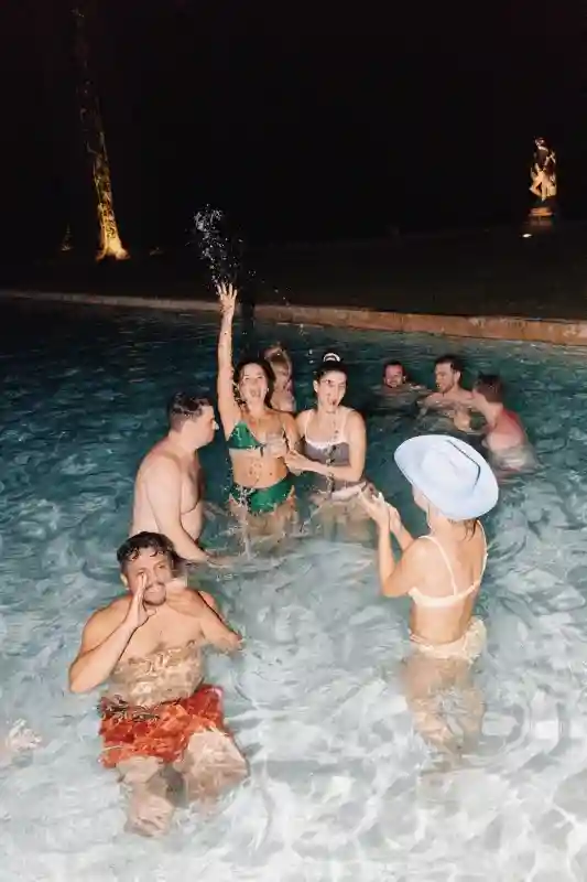 A Pastel Wedding for Ellen and Will