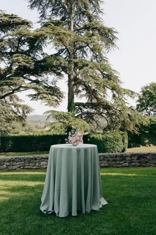 A Pastel Wedding for Ellen and Will