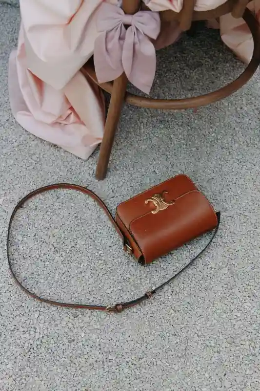 A Pastel Wedding for Ellen and Will