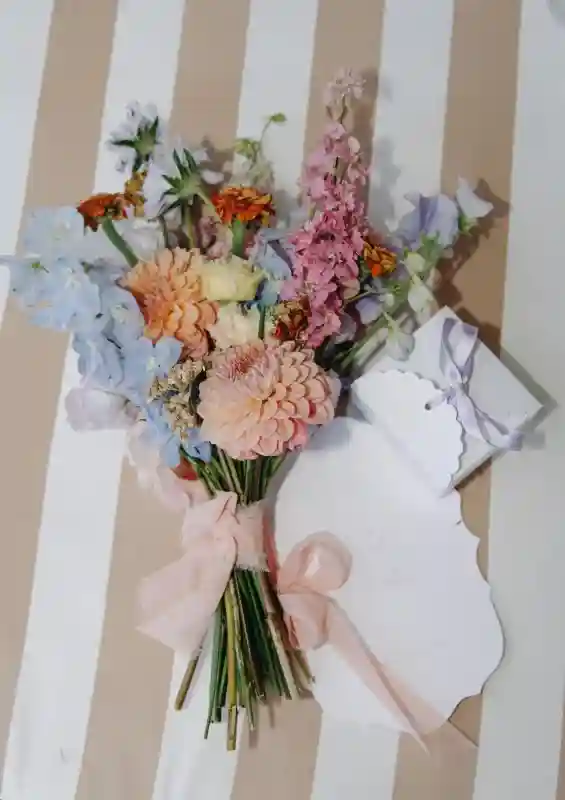 A Pastel Wedding for Ellen and Will