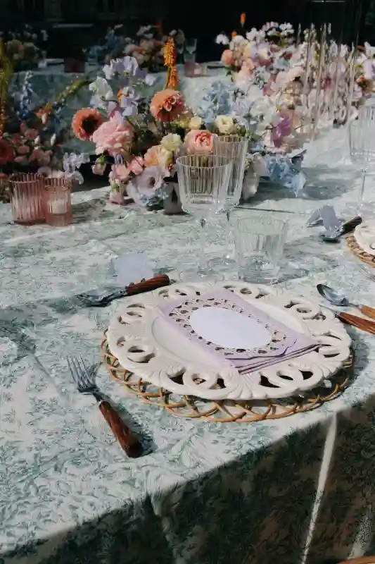 A Pastel Wedding for Ellen and Will