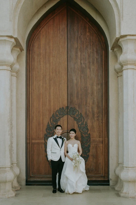 A Glam Wedding for Elvira and Tim