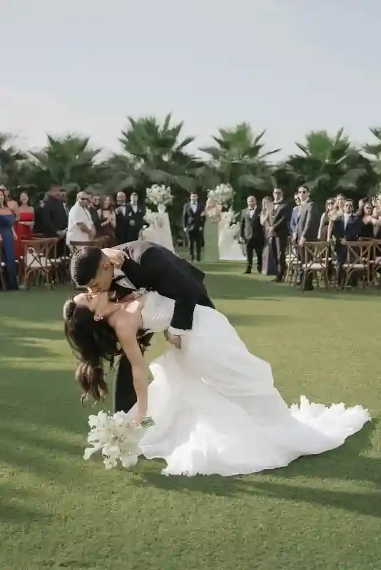 A Classic Wedding for Emani and Carlos