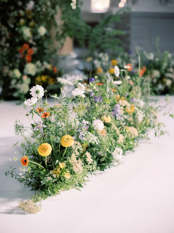 A Classic Wedding for Emily and Chris