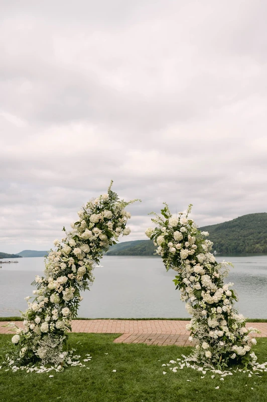 A Classic Wedding for Emily and Dominic