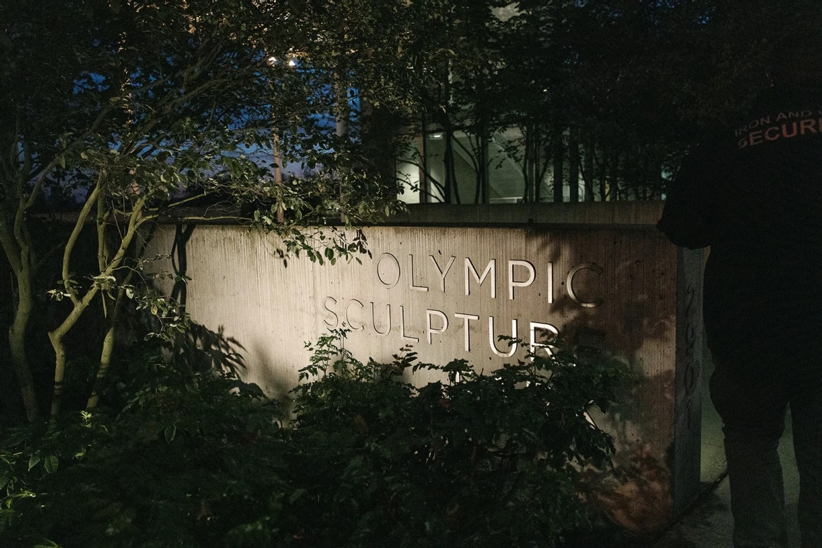 A Modern Wedding for Emily and Jared