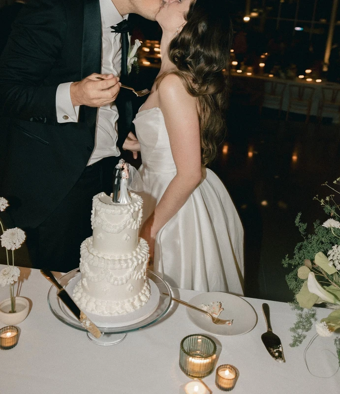 A Modern Wedding for Emily and Jared